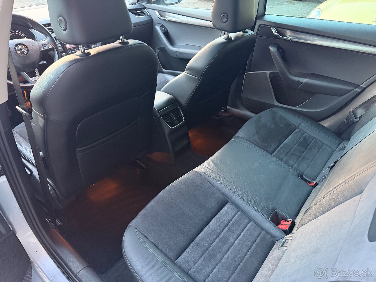 ŠKODA OCTAVIA SCOUT 2.0 TDI 110kW 4x4 - 10