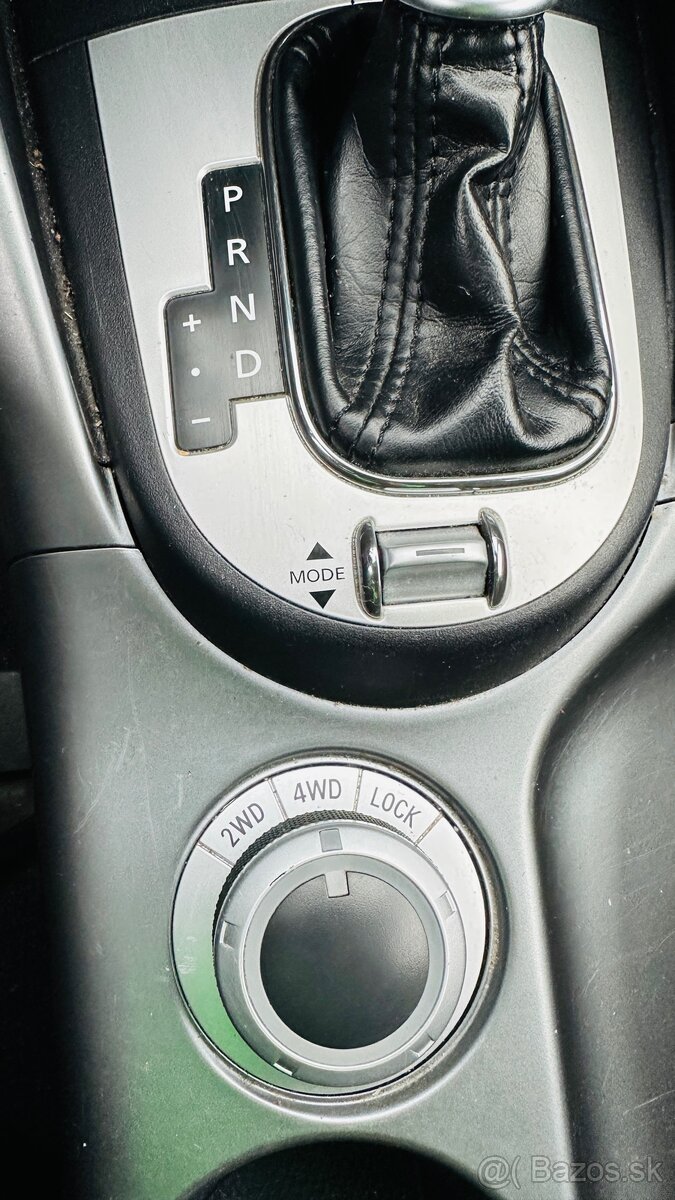 Predám Mitsubushi Outlander 2,2 diesel - 10