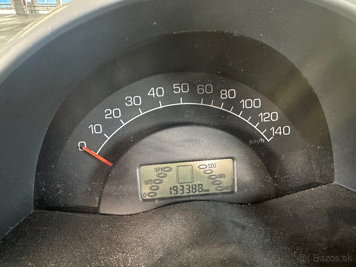 PREDÁM SMART FORTWO - 10