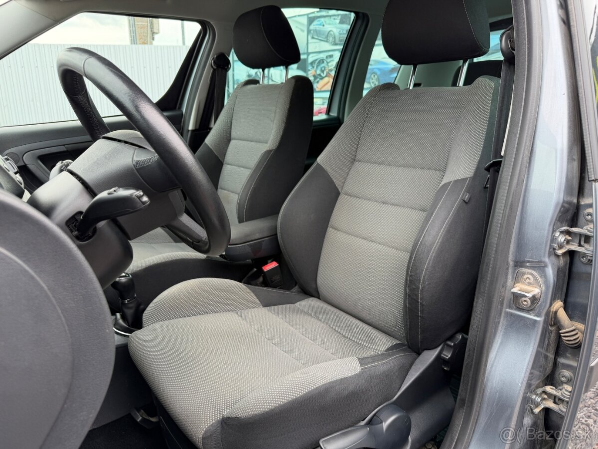 Škoda Roomster 1.2 TSI Ambition - 10