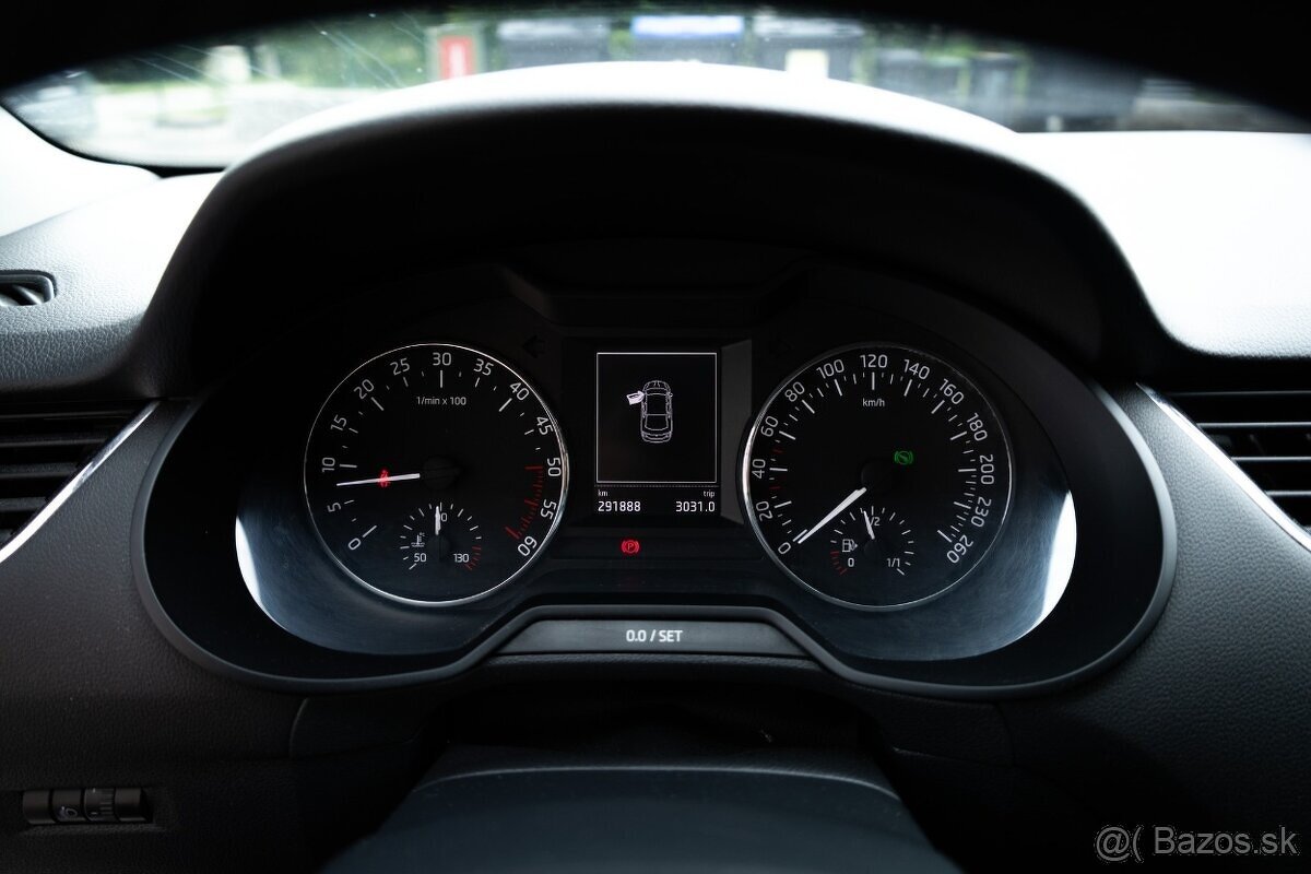 Škoda Octavia 2.0 TDI Ambition DSG - 10