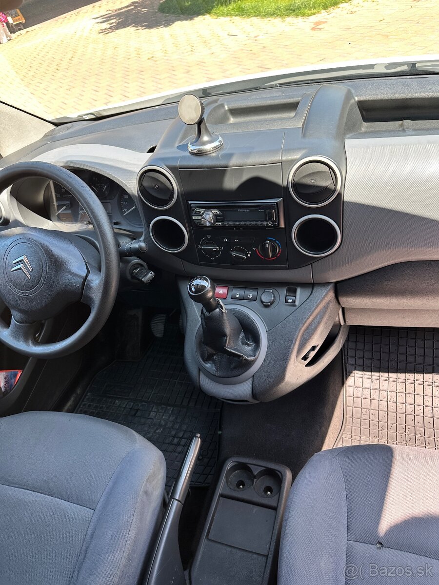 CITROËN BERLINGO 1.6HDI - 10