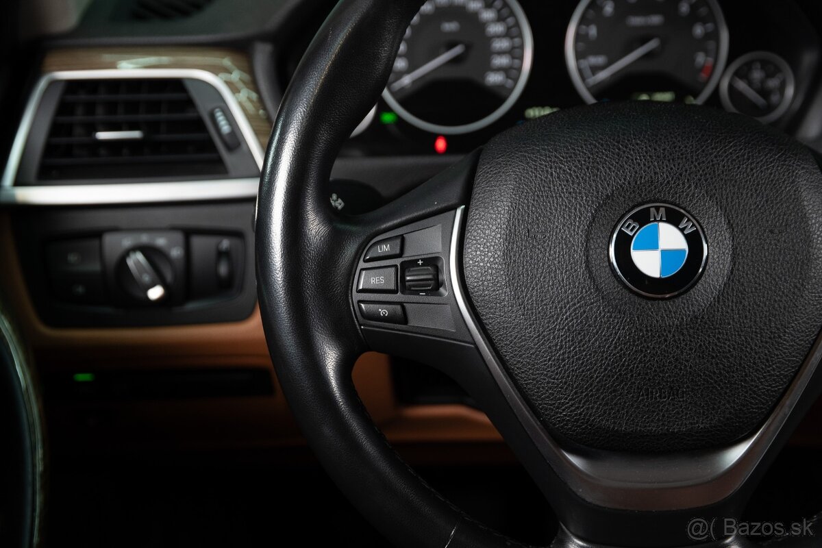 BMW 330e 135kW, automat, 2018 - 10