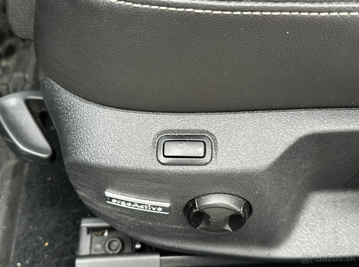 Volkswagen Golf 1.6 TDI DSG - 10