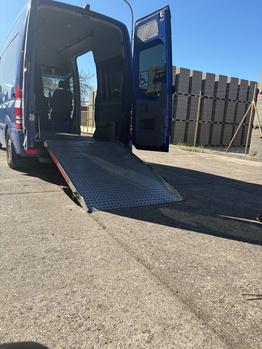 Unikátny Mercedes Sprinter 216 CDI - 10