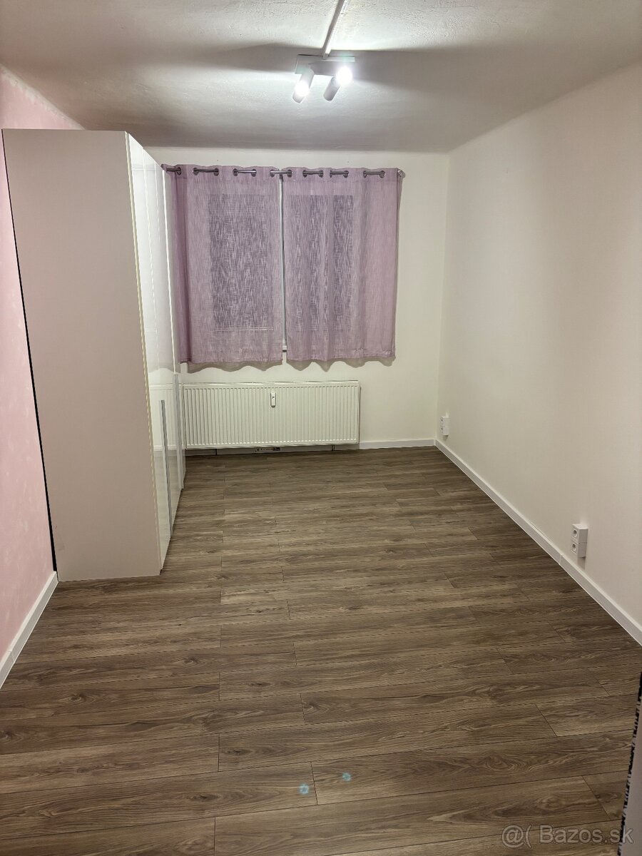 Na prenájom 3 izbový byt - 10