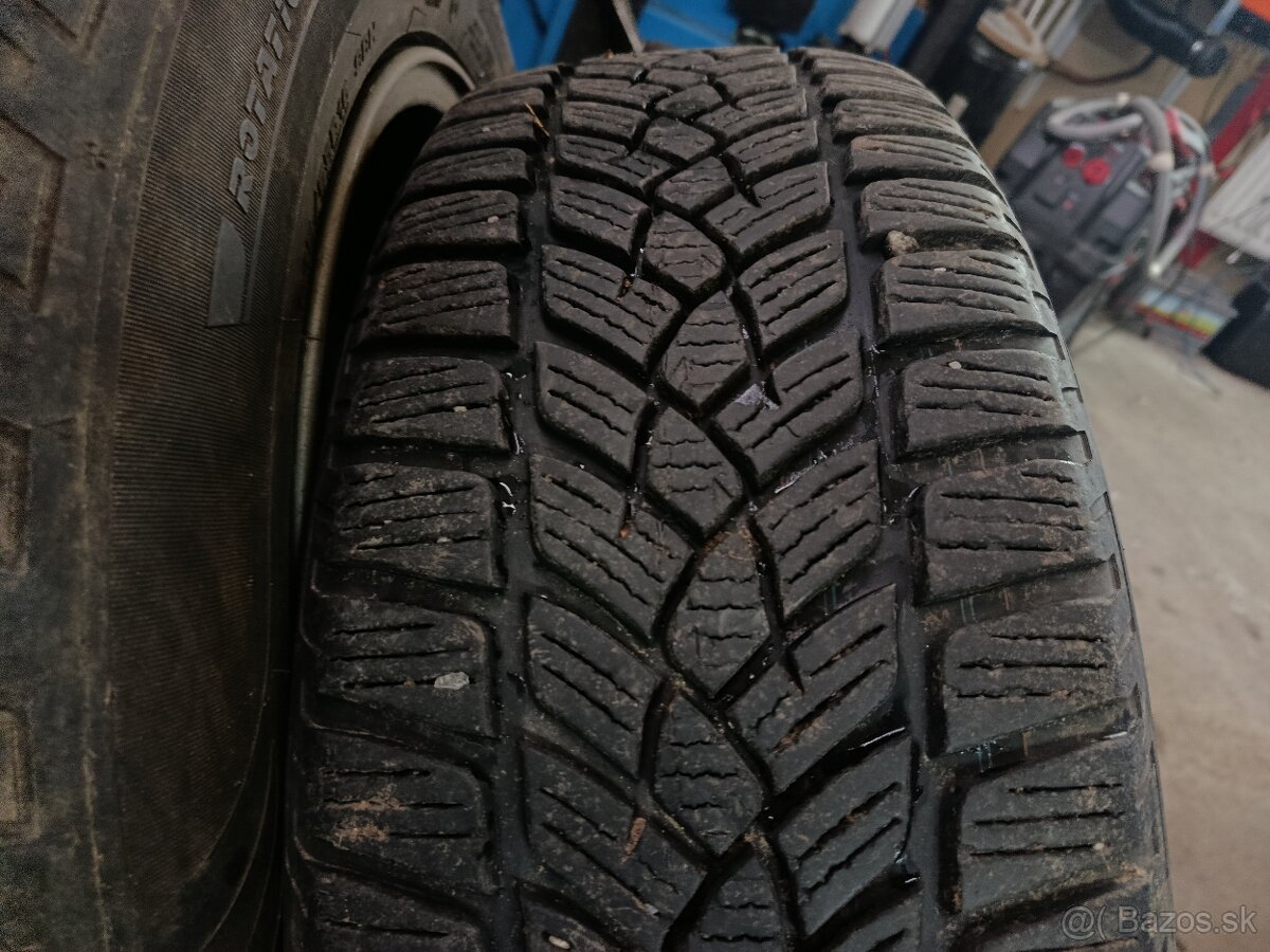 Zimné pneumatiky 215,65,R16 - 10