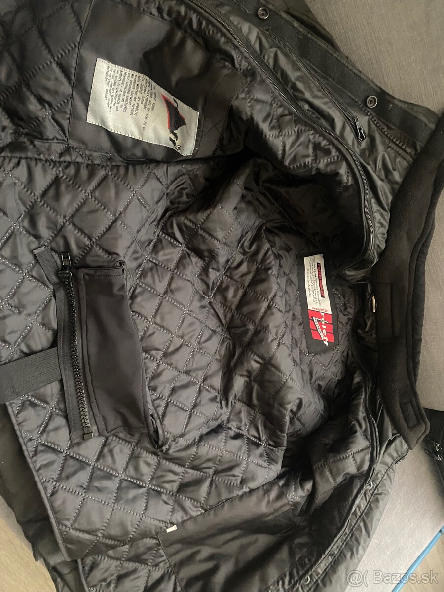 Motorkárska prilba, pas, bunda - 10