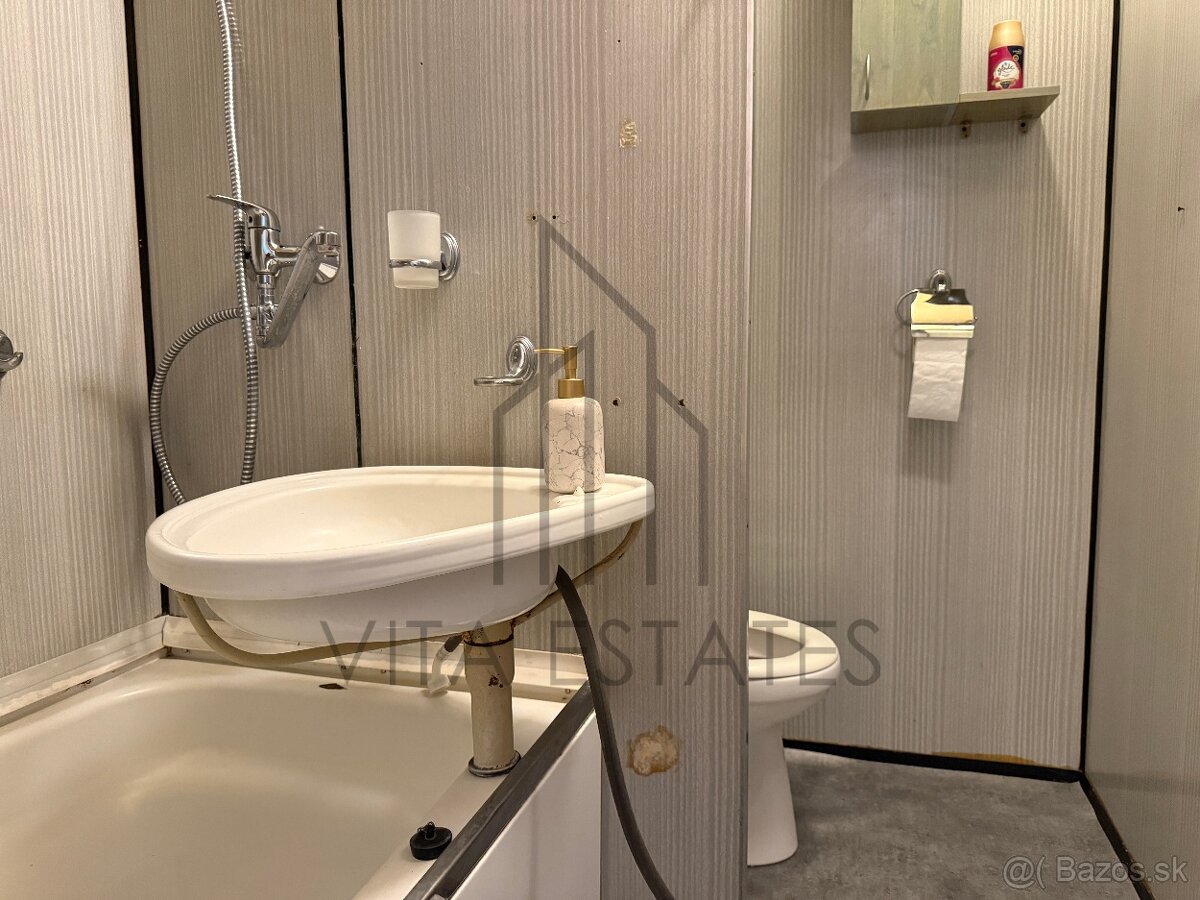 Prenájom 1-izbový byt – Górkeho ulica, Prievidza - 10
