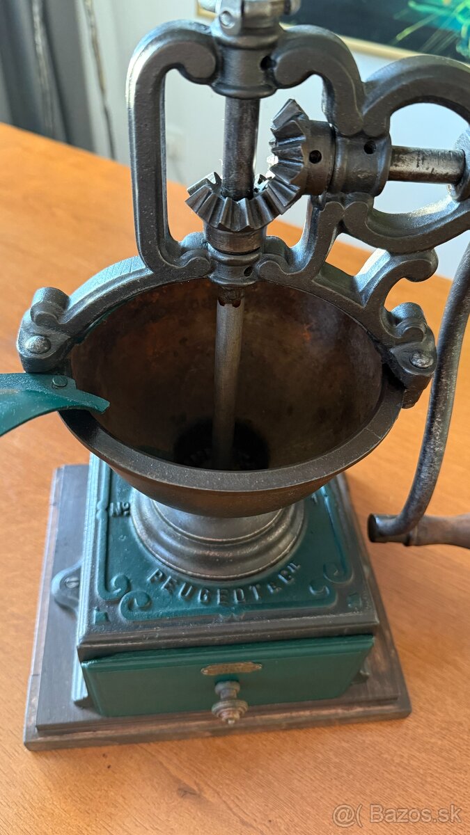 Historický mlynček na kávu Peugeot Roide No.1 - 10