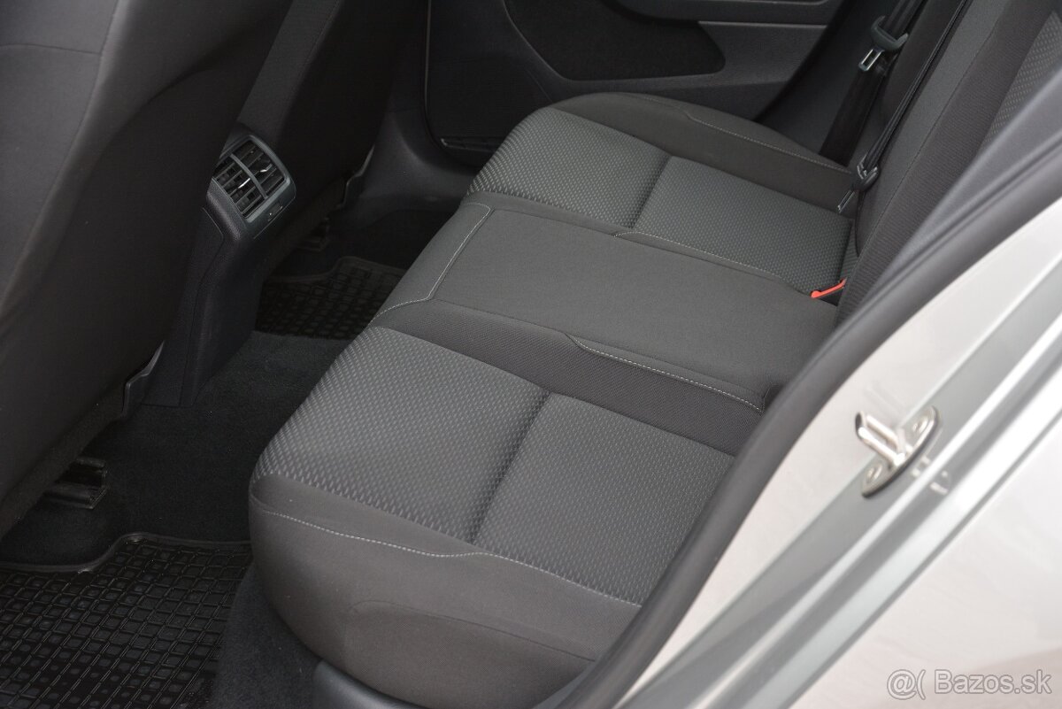 Volkswagen Golf 1.00 TSi, SR voz - 10