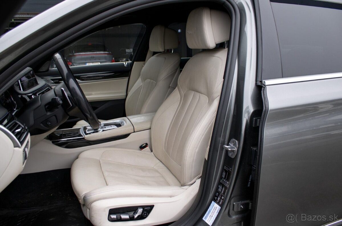 BMW Rad 7 730d xDrive A/T 2018 - 10