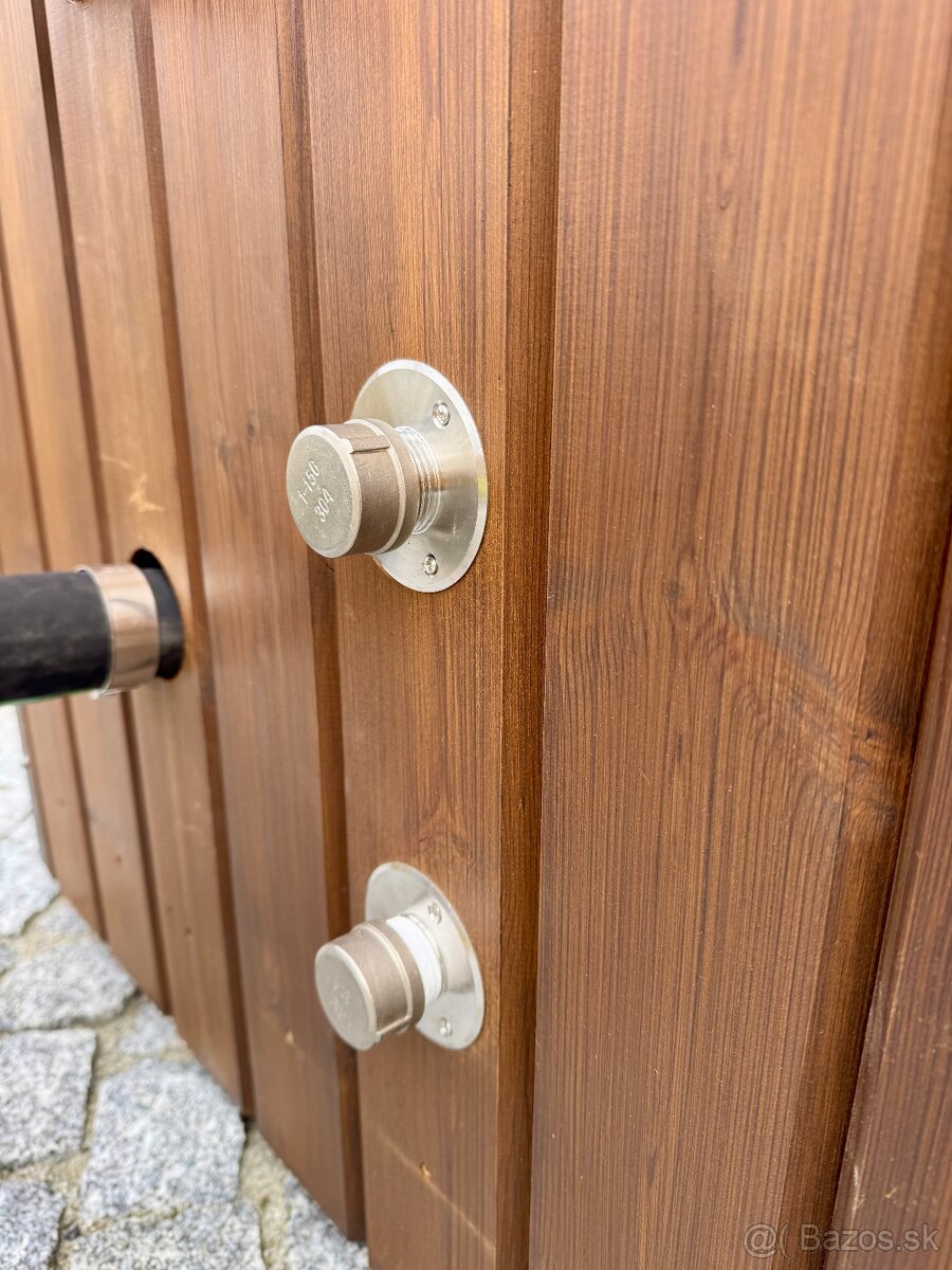 Štvorcová kúpacia kaďa, vírivka, jacuzzi - 10