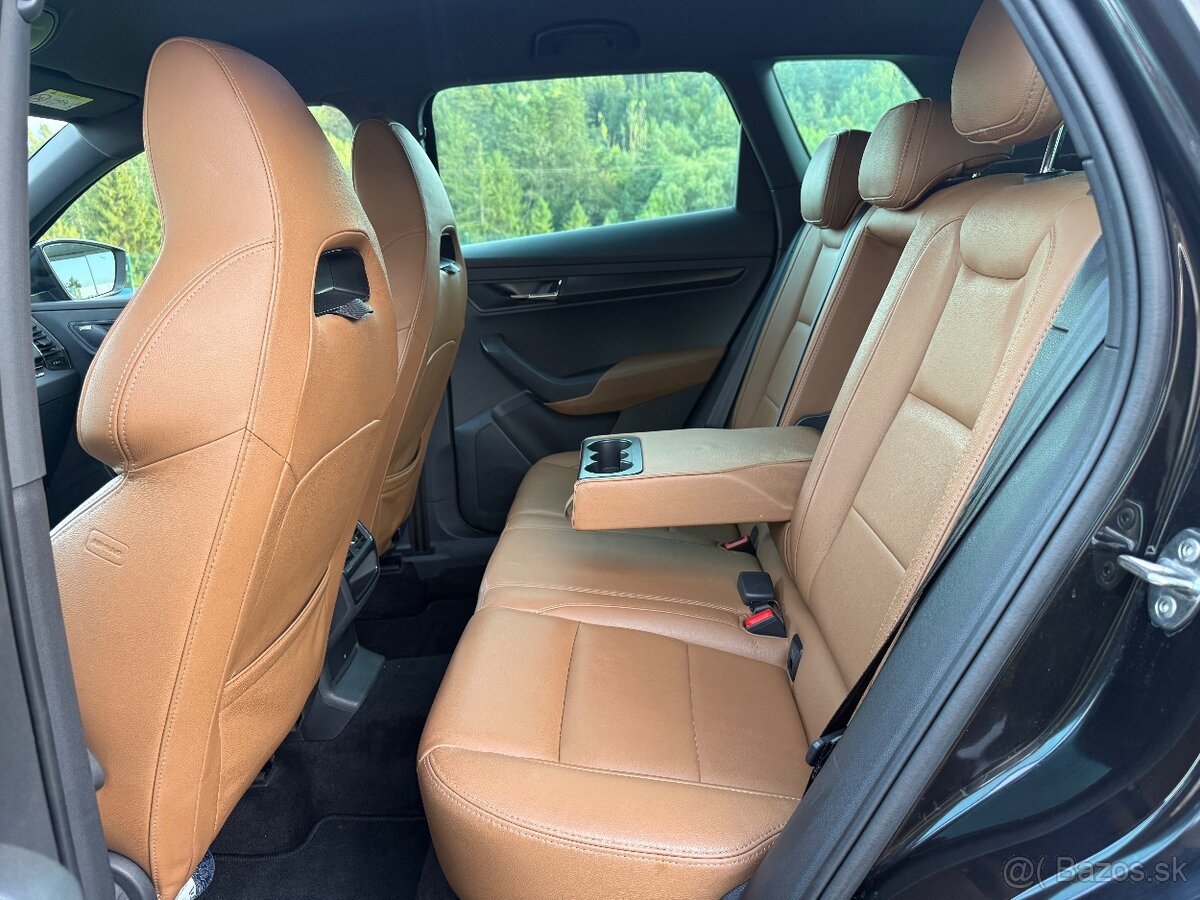 2019 Karoq Sportline Tsi - 10