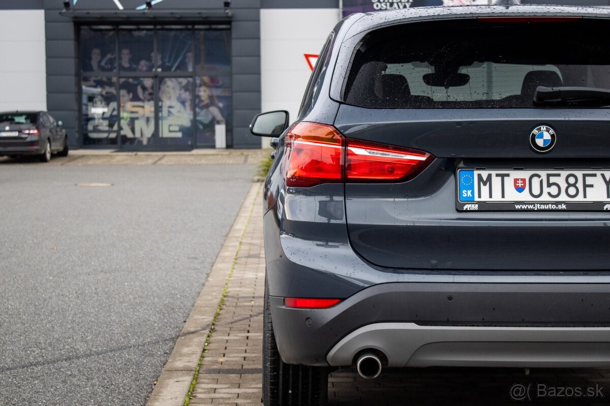 BMW X1 sDrive 18d (2017) - 10