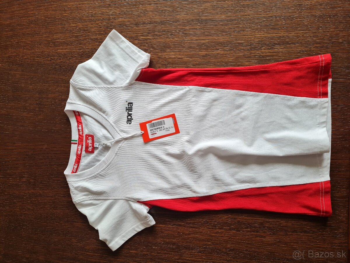 Apríla MAX 125+ dve prilby - 10