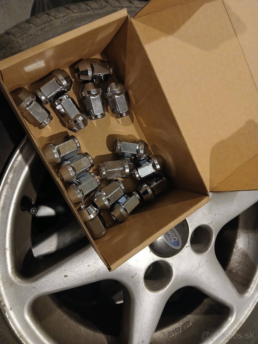 Elektróny Ford R14 - 10