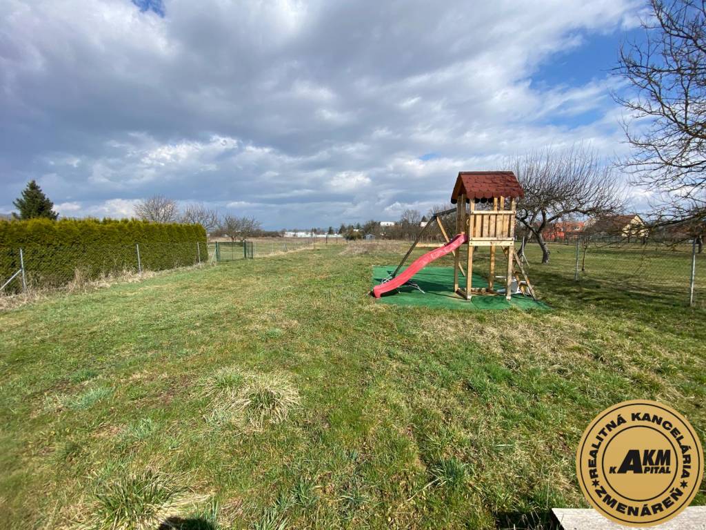 Záhradka 1.100 m2 Sliač Zvolen - ZNÍŽENÁ CENA - 10