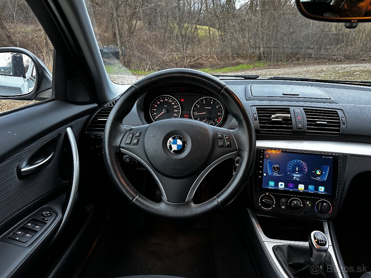 Predám BMW 1 e87 2.0i 90kw 2010 FaceLift - 10