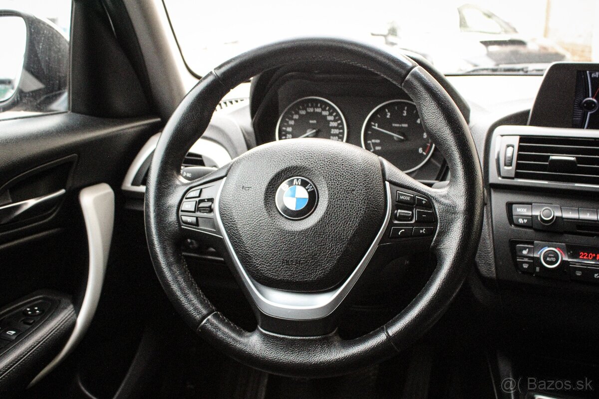 BMW Rad 1 120d xDrive 135kW - 10