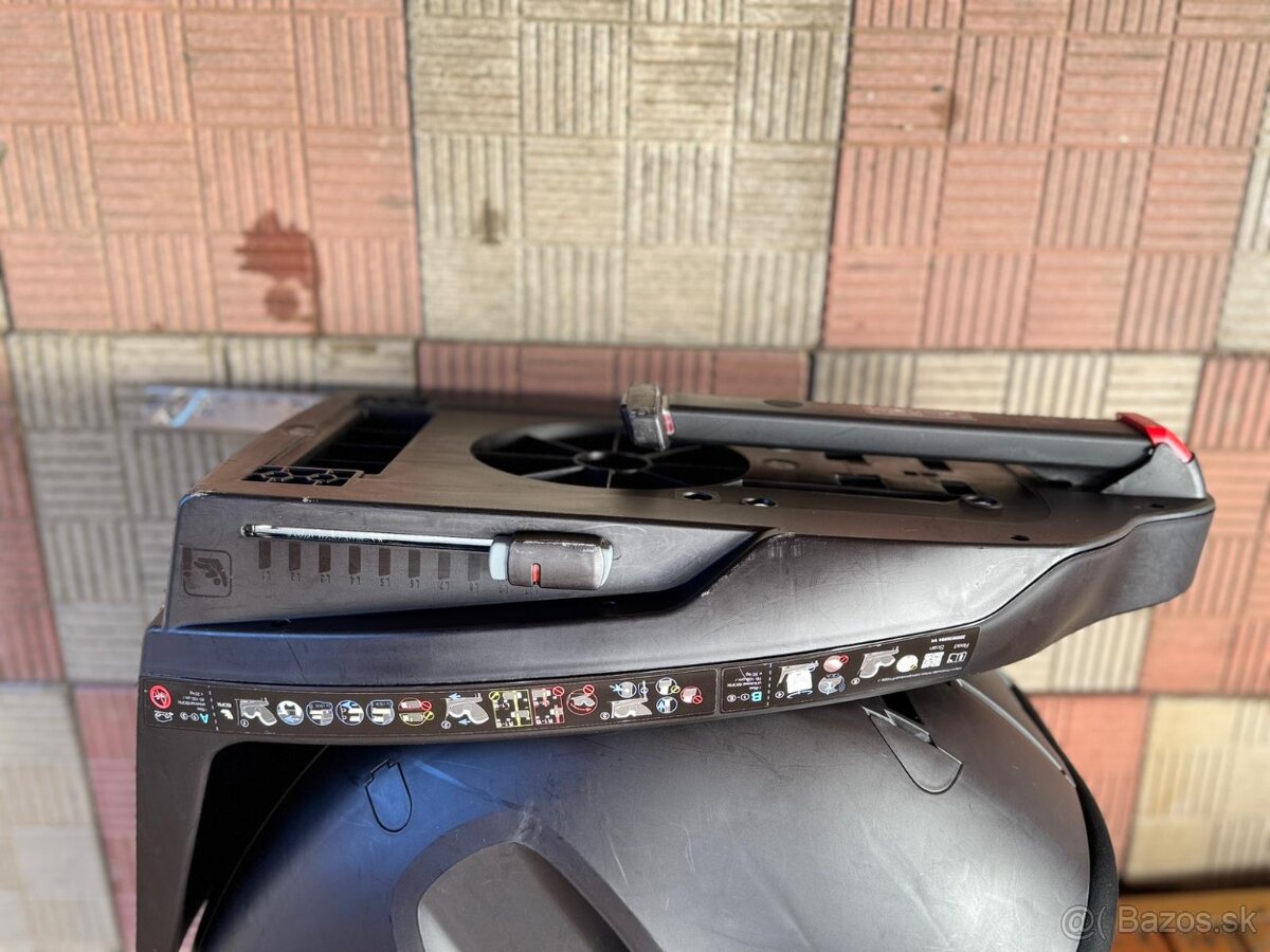 Britax Römer Dualfix Plus - 10