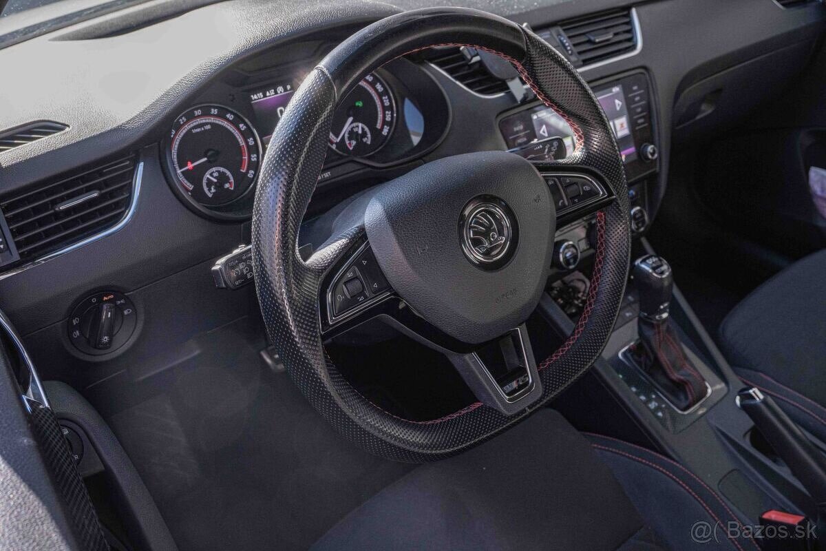 Škoda Octavia Combi RS TDI - 10