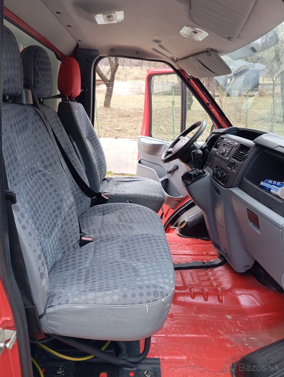 Ford Transit 2,2 izoterma - 10