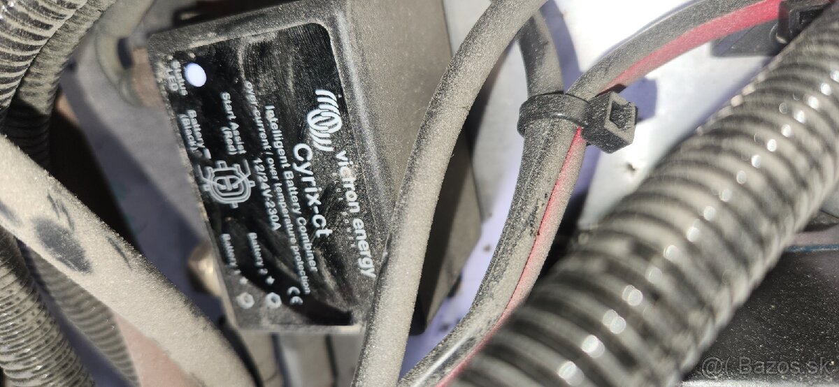 Menic napätia Karavan/Pojazdná Dielna - 10