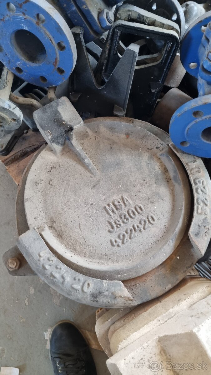 liatinové vodovodné tvarovky - 10