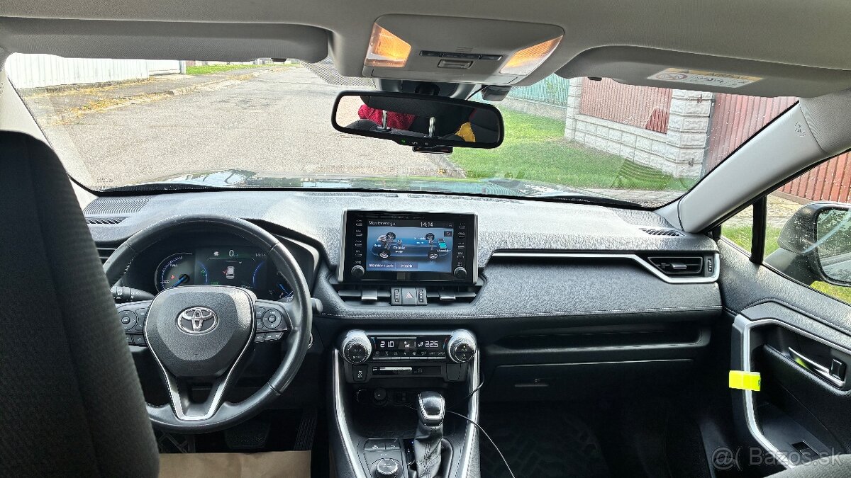 Znížená cena Toyota RAV4 4x4 Hybrid 2021 - 10