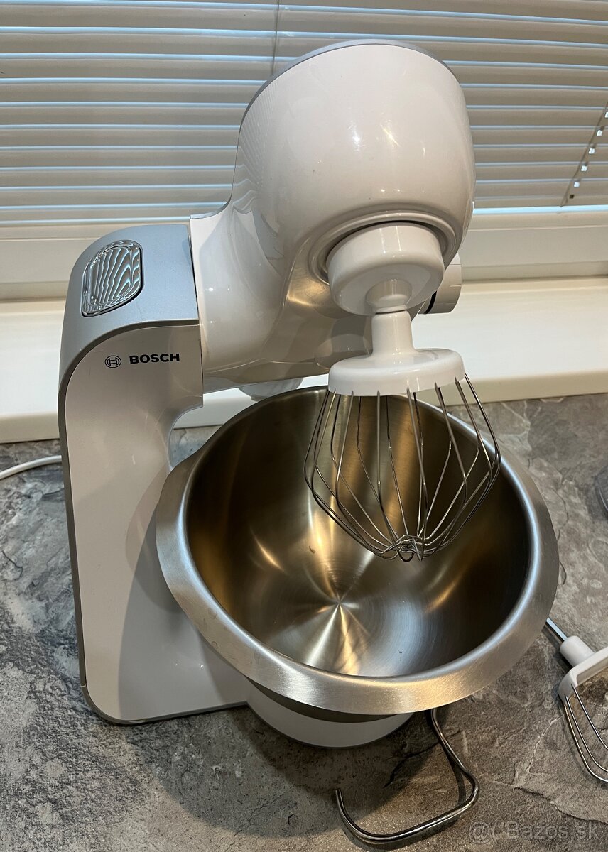 Bosch MUM 54240 900W kuchynský robot - 10