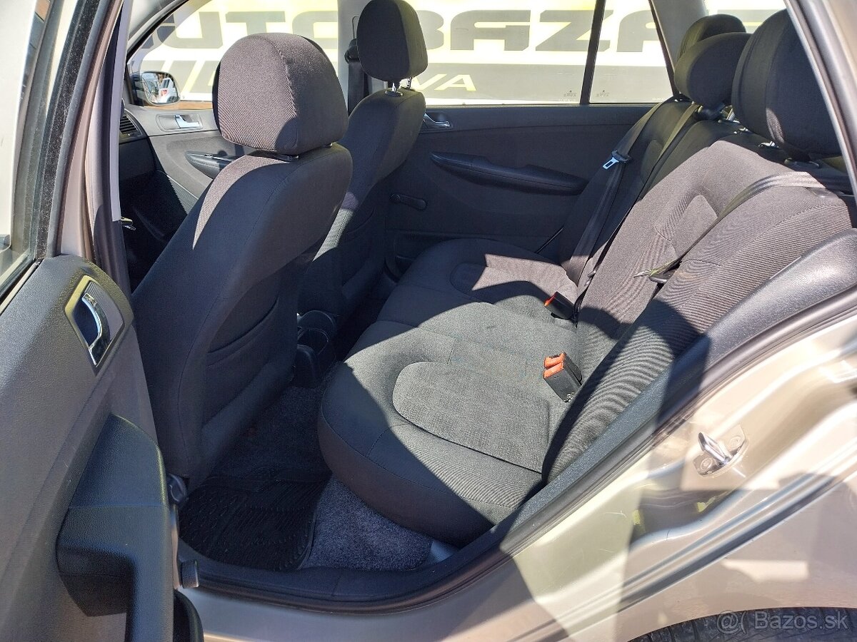 Škoda Fabia Combi 1.9 TDI PD Ambiente - 10