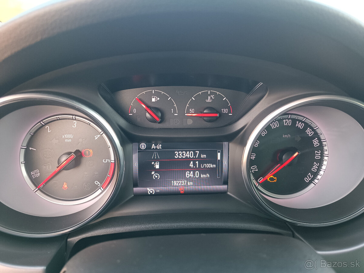 Opel Astra K Sports Tourer 1.6 CDTI EcoFlex – kamera, ťažné - 10