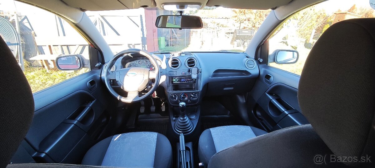 Fiesta 1.25, 55 kw/M5, 2008 benzín - 10