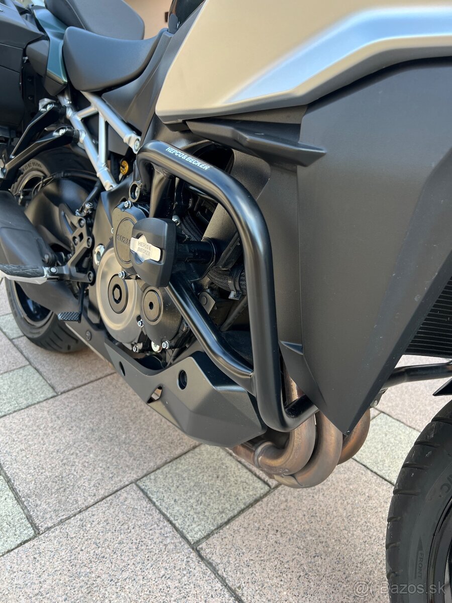 Suzuki GSX S1000 GX - 10