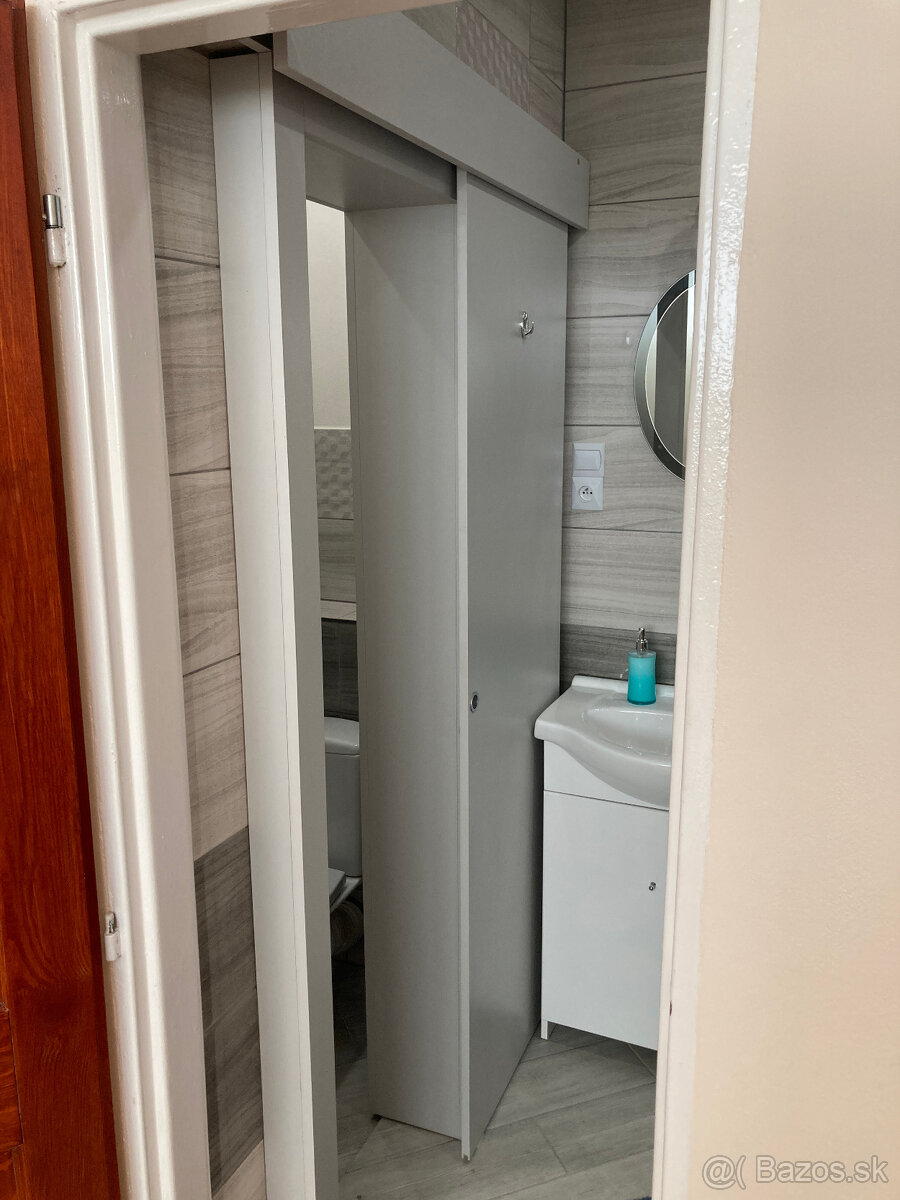 PRENÁJOM 2 IZBOVÝ BYT - 10