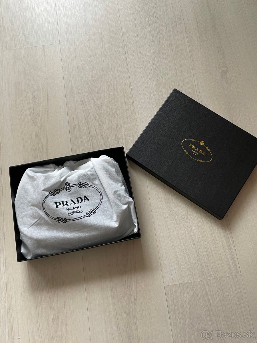 Prada čierna dámska kabelka - 10