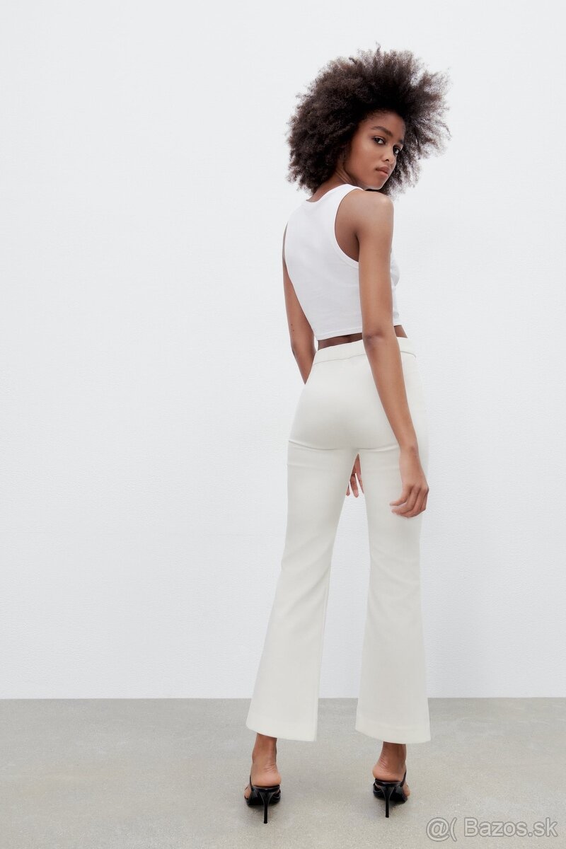 Zara biele 7/8 členkové nohavice zvonové XS - 10