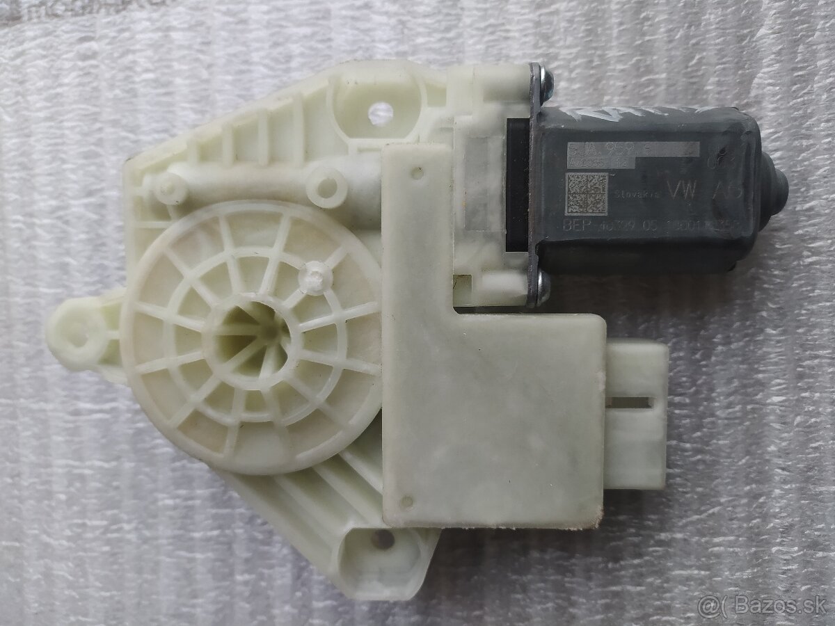 Motorček stahovania okná Škoda Octavia 3 Rapid VW Golf 7 - 10