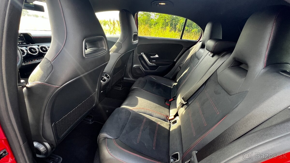 Mercedes-Benz W177 A180 AT7 - 10