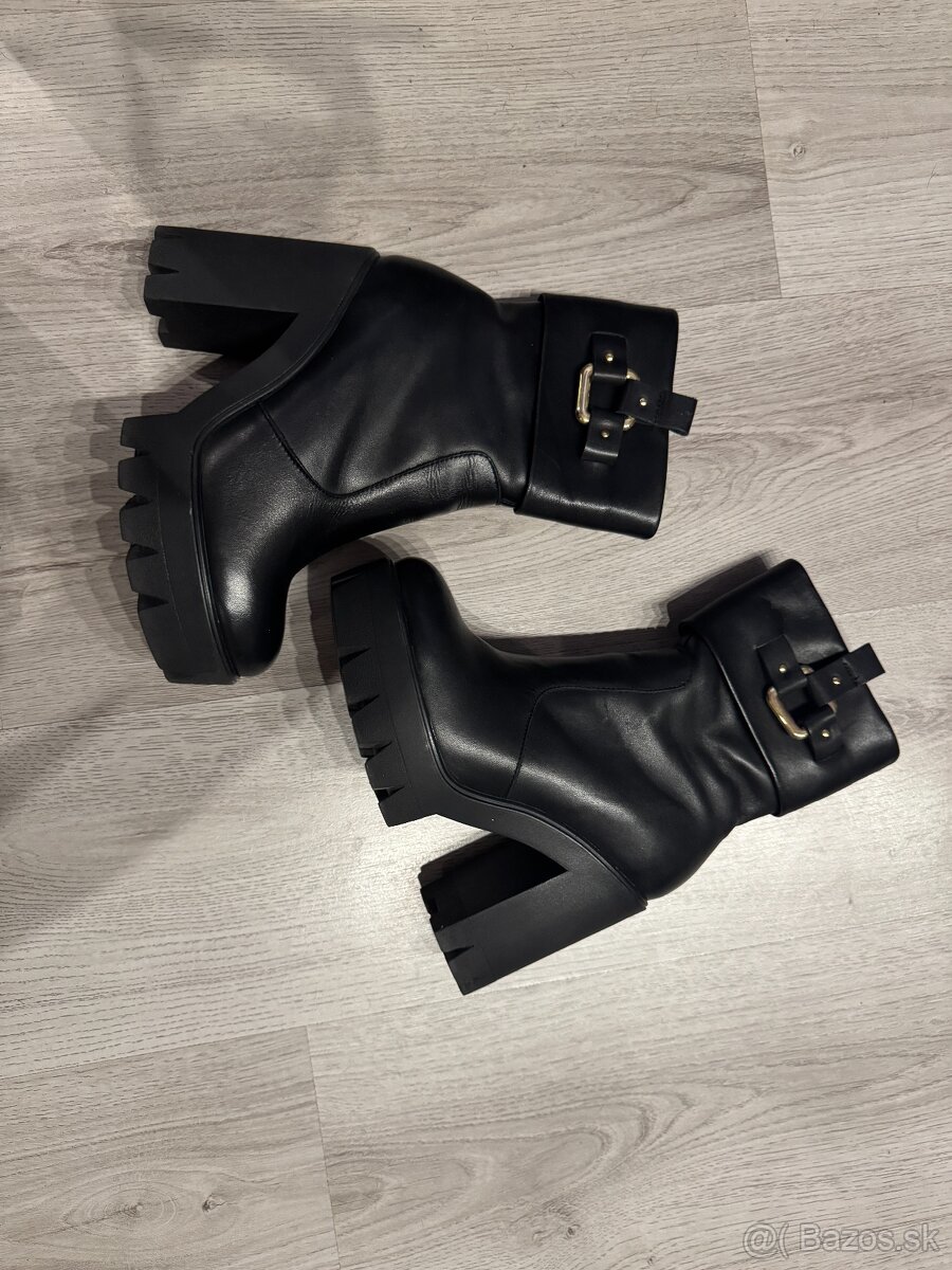 Buffalo kožené čižmy 38 - 10