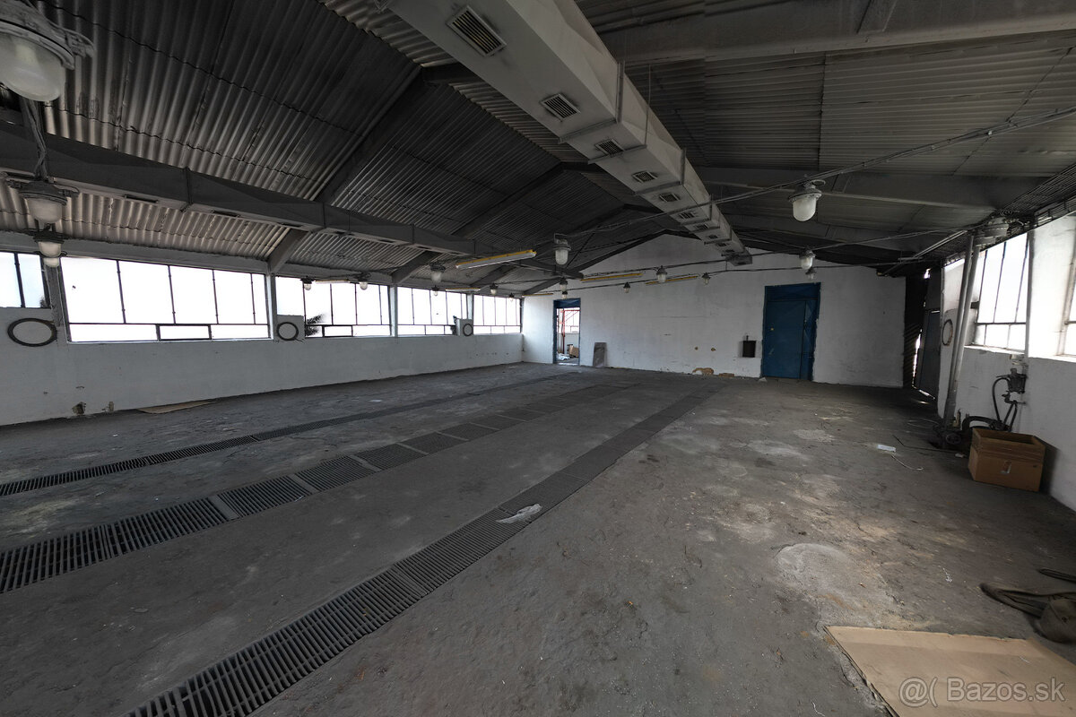 Na predaj priemyselný areál v Kežmarku - 10