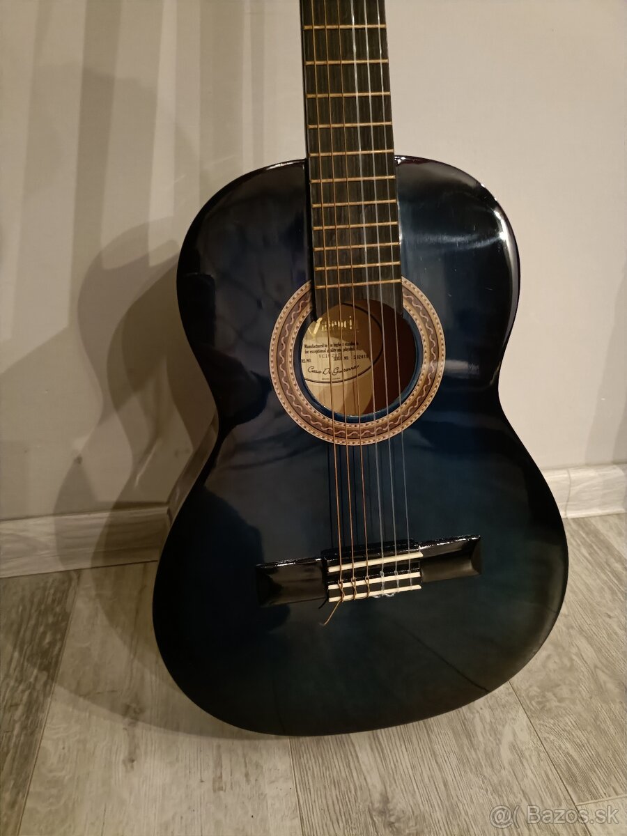 Klasicka 3/4 gitara zn. Valencia - 10
