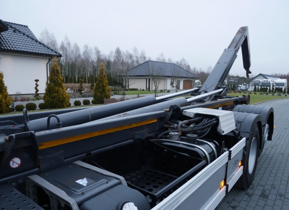 9586 - Volvo FH4 460 - 6x2 - Nosič kontejnerů – EURO 6 - 10