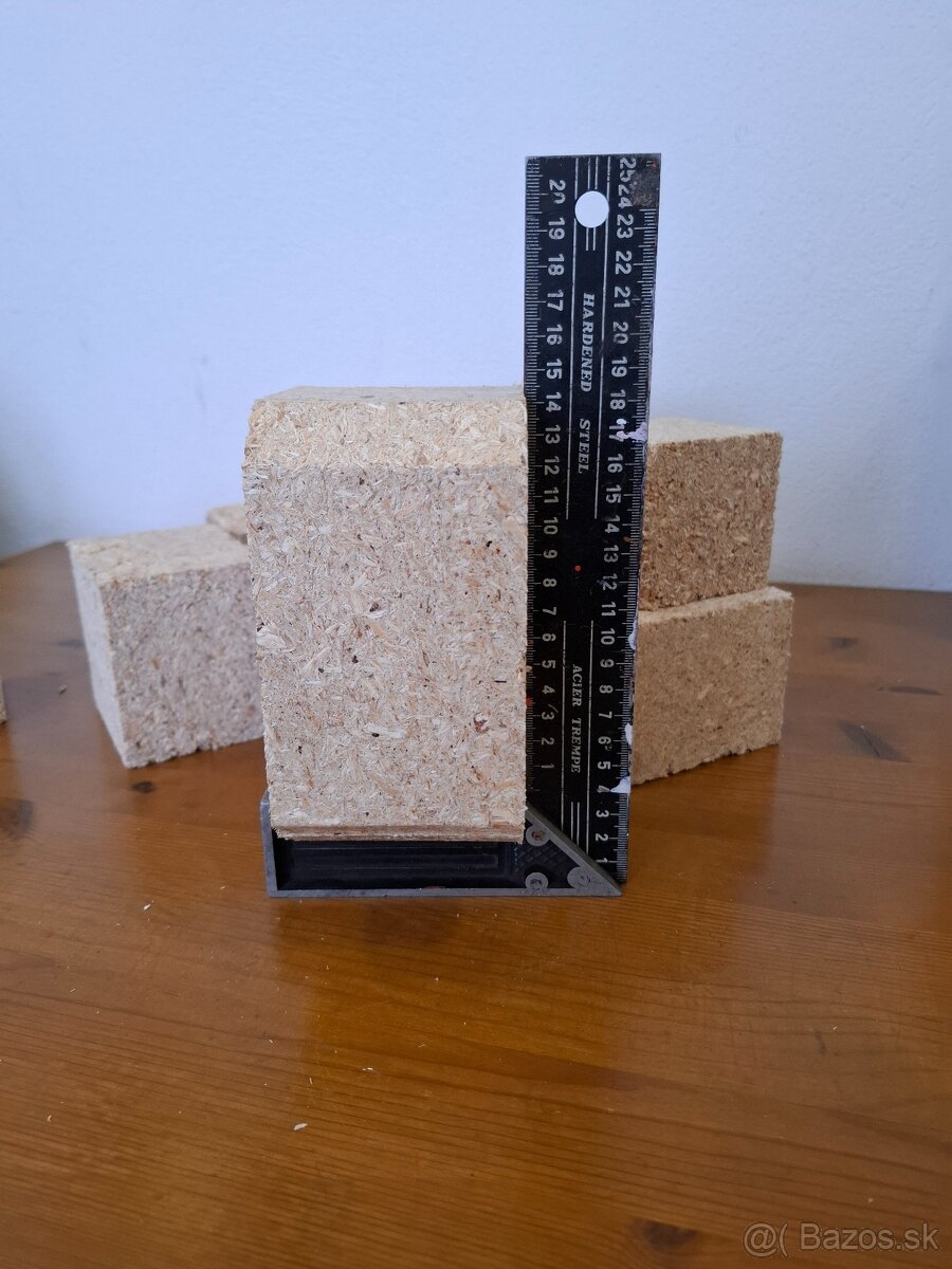 Predám lisované paletové kocky na výrobu Europaliet - 10