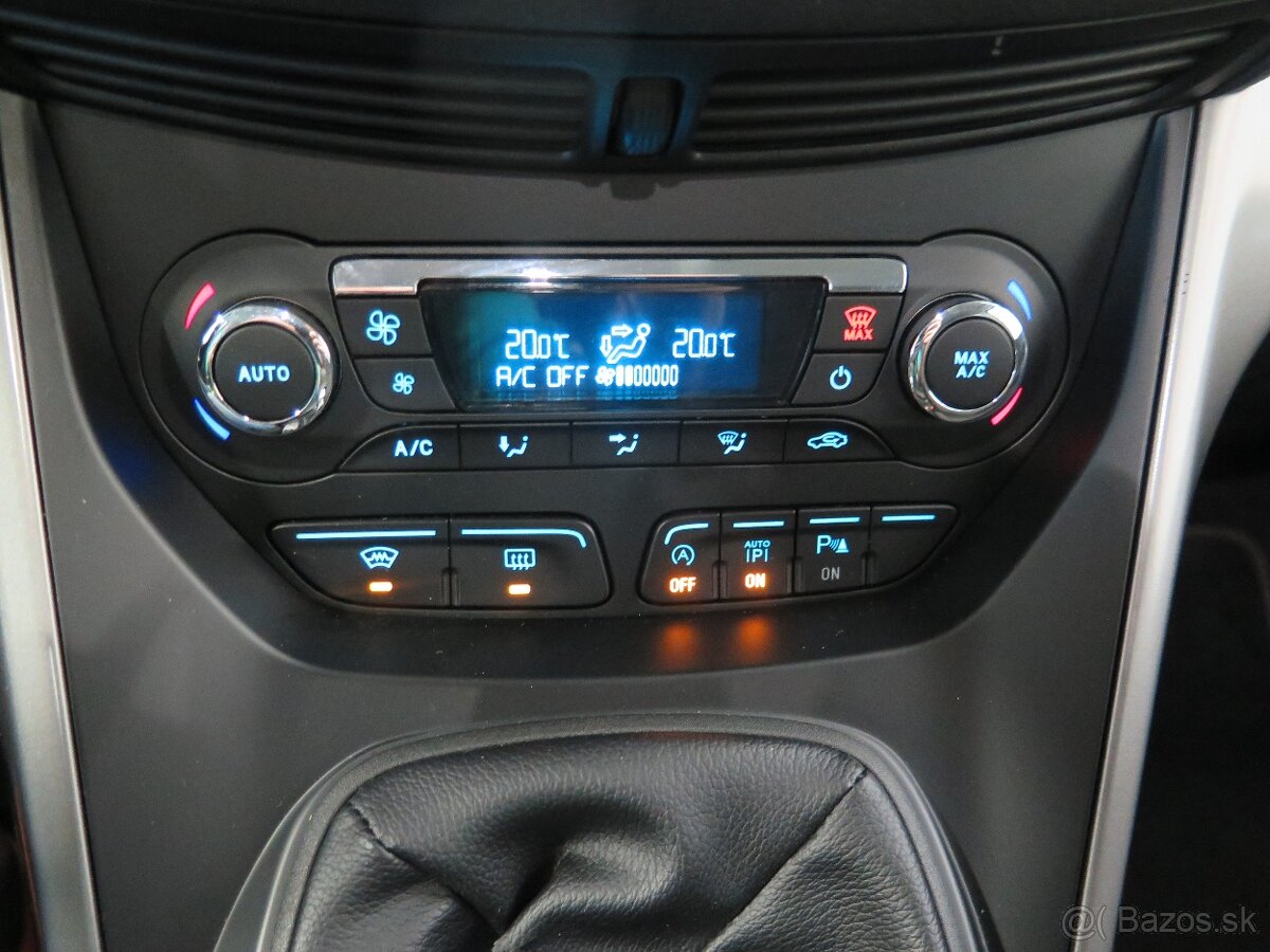 Ford Kuga 1.6 EB,klima,tažné,výhřev - 10