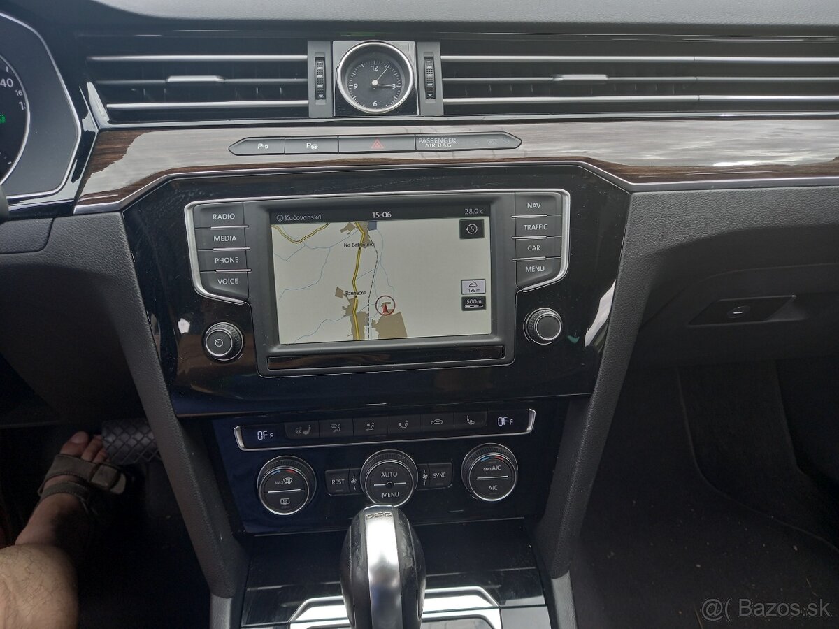 VW PASSAT B8 2,0TDI-2015-LED-ACC-HIGHLINE-PARK.ASIST-140KW - 10