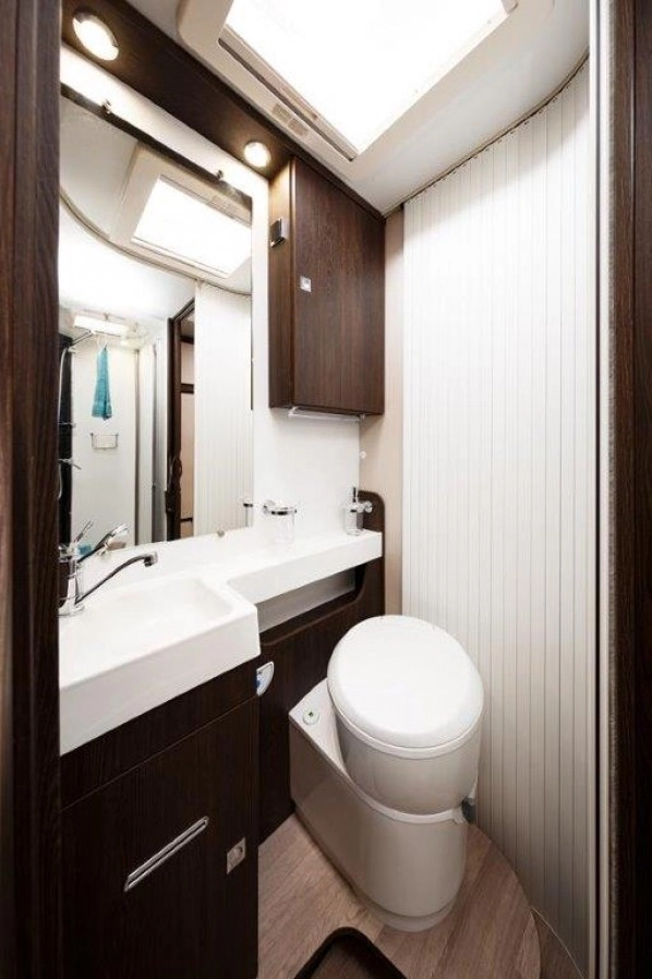 Predám autokaravan BENIMAR Tessoro 463 - 10