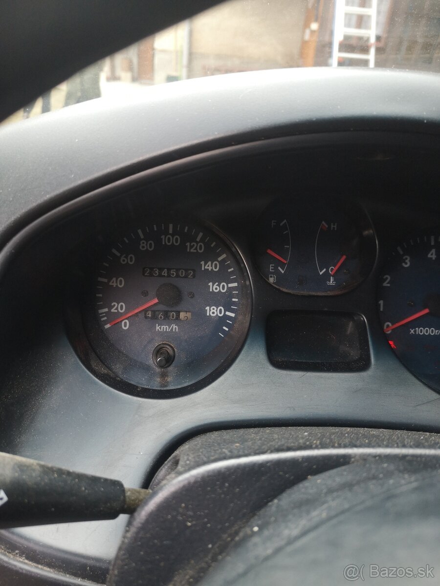 Toyota rav4 4x4 - 10