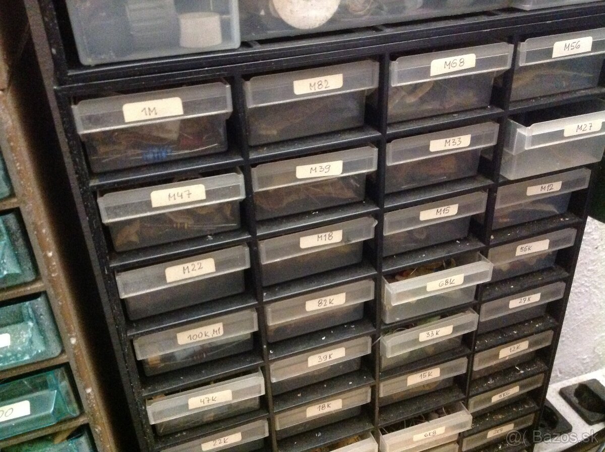 ZACINAJUCI RADIO-ELEKTRONIKA AMATERI...POZOR - 10